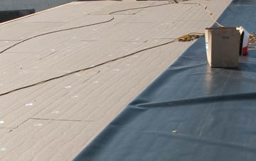 disadvantages of Downhill flat roof insulation